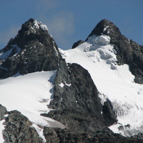 one_of_the_snow_capped_peaks_of_the_rwenzori_mountain